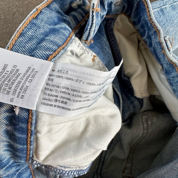 NWT abercrombie & fitch the skinny high rise medium destroy size 25|0L - Picture 4 of 9